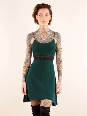 Toonzshop Düune Skater Dress With Crochet Kleid Damen Pfauen | 3805ISVLR